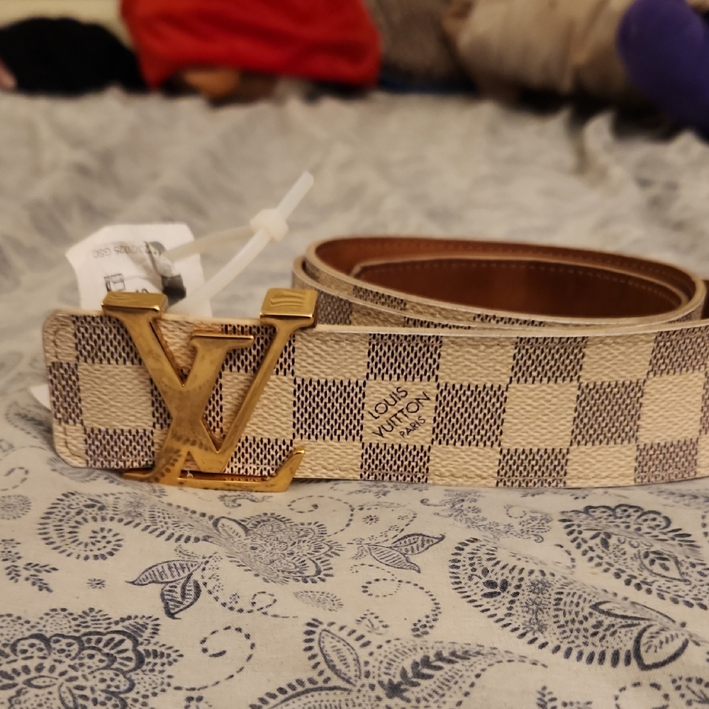 Louis Vuitton Beige Checkered Belt with Gold Logo Buckle 100 Original - Picture 1 of 9